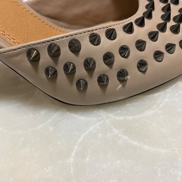 Sz 11 Taupe Studded Pumps - Picture 5 of 16